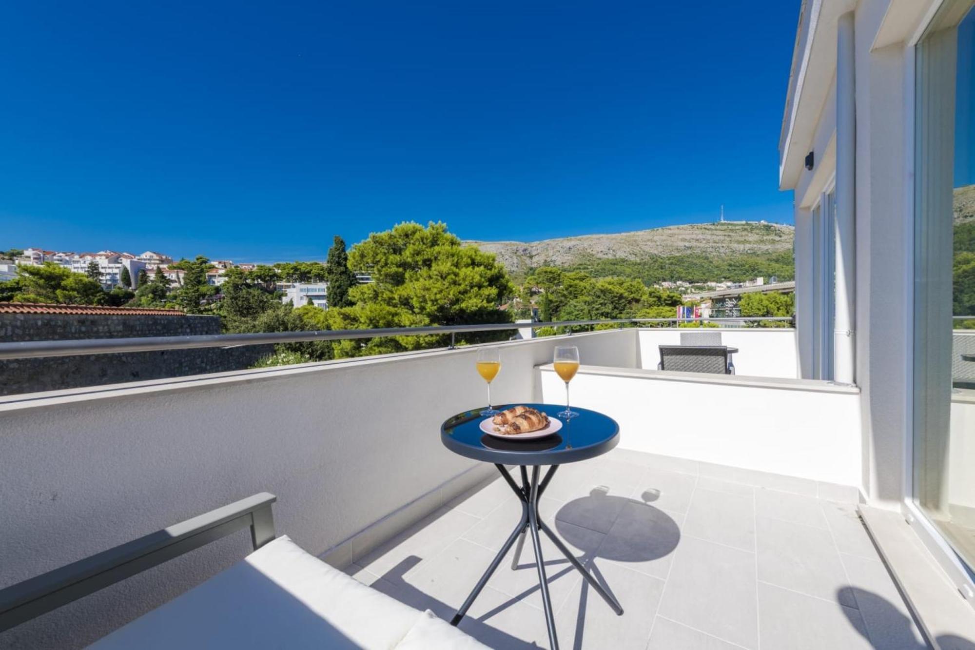 Apartment & Rooms Primi With Free Parking Dubrovnik Exteriör bild